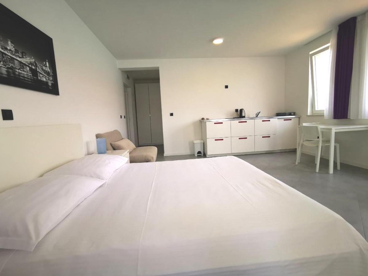 Hrvoje Hotel Pag Town Kültér fotó